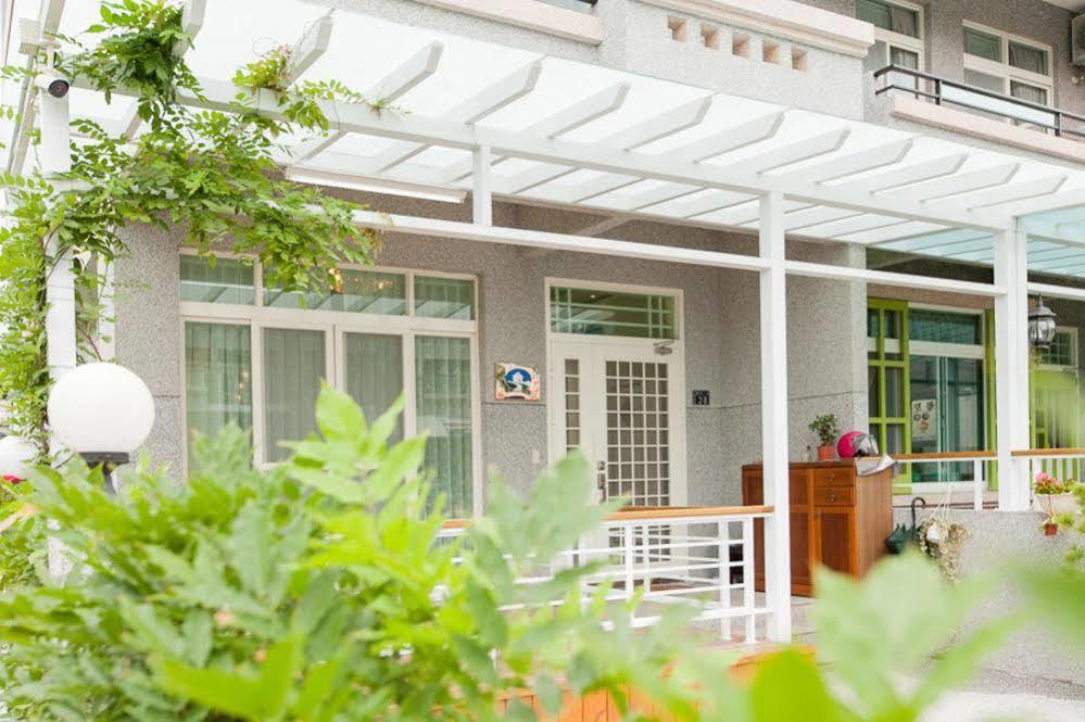 3520 Homestay T'ai-tung Exterior foto